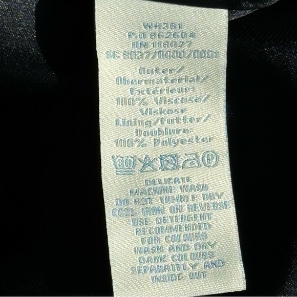 Boden Belted Navy Floral Dress with Pintuck Detail and semi-sheer 3/4 sleeves - Picture 8 of 8